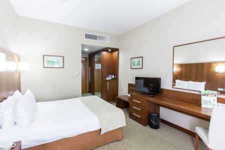 Отель «HolidayHall Samara» / «ХолидейХолл Самара»