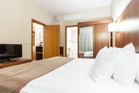 Отель «HolidayHall Samara» / «ХолидейХолл Самара»