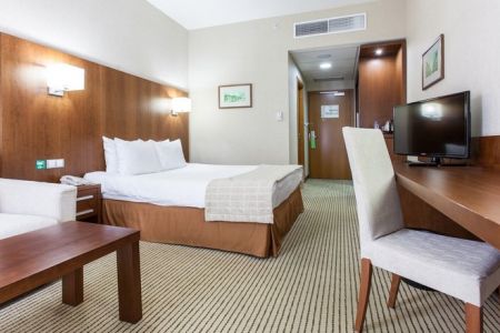 Отель «HolidayHall Samara» / «ХолидейХолл Самара»